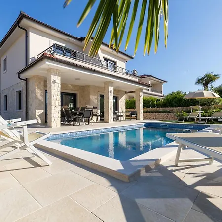 Laura 别墅 马林斯卡