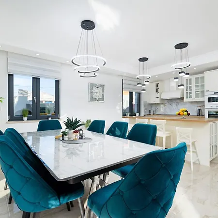 Villa Laura Malinska